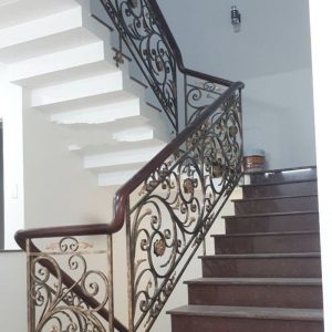 Cầu Thang Sắt Mỹ Thuật CTS-157