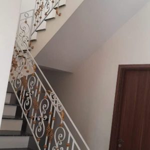 Cầu Thang Sắt Mỹ Thuật CTS-85