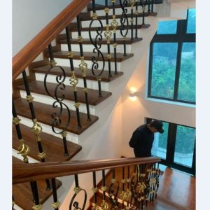 Cầu Thang Sắt Mỹ Thuật CTS-95