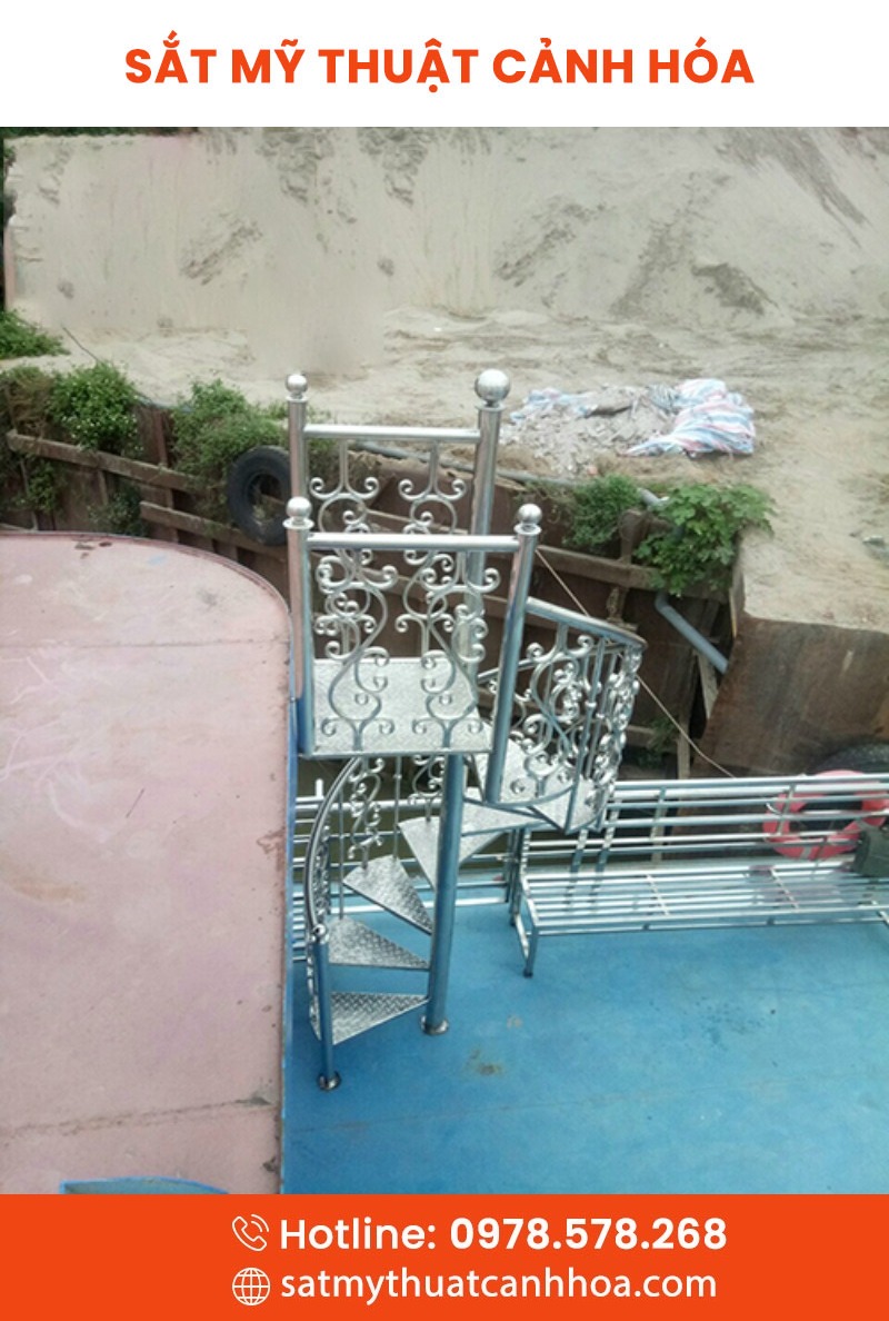 cau thang xoan oc 32 - Cầu Thang Xoắn Ốc CTO-32